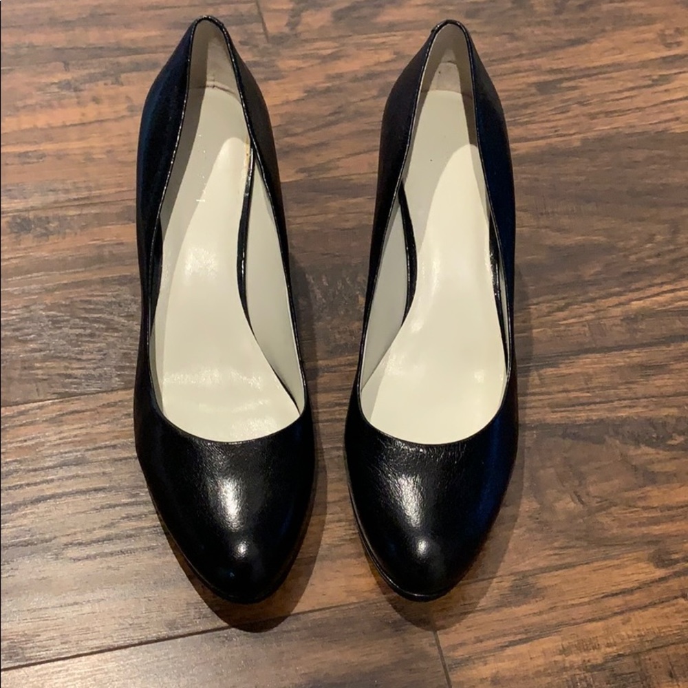 Nine West black heels. 3” heels, Size 8
